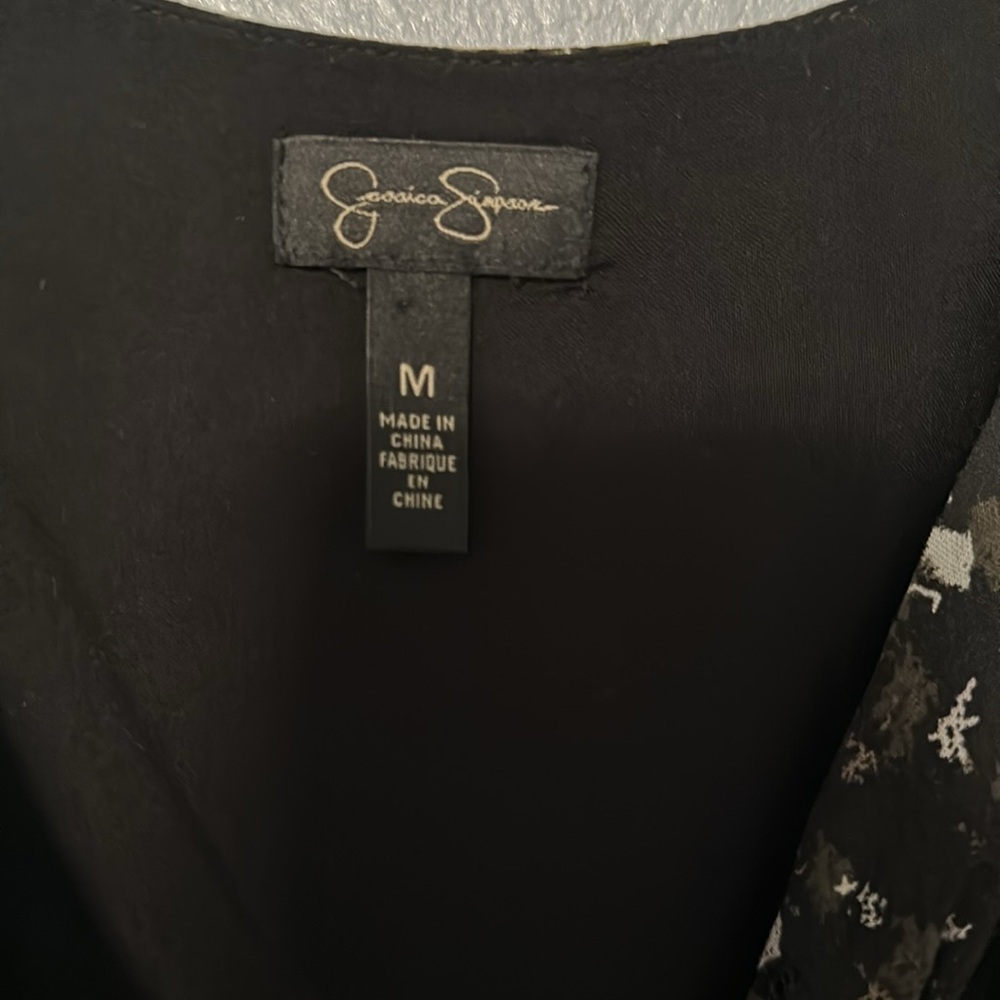 Romper - Picture 2 of 2